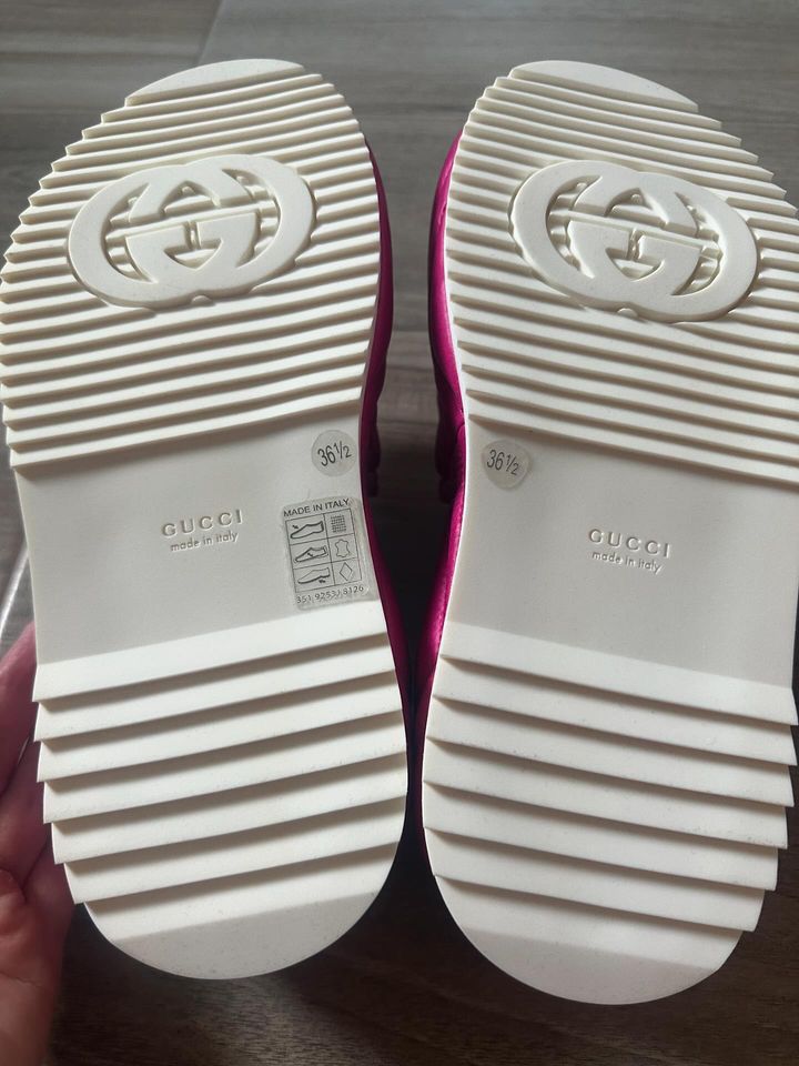 Шльопанці Gucci нові оригінал