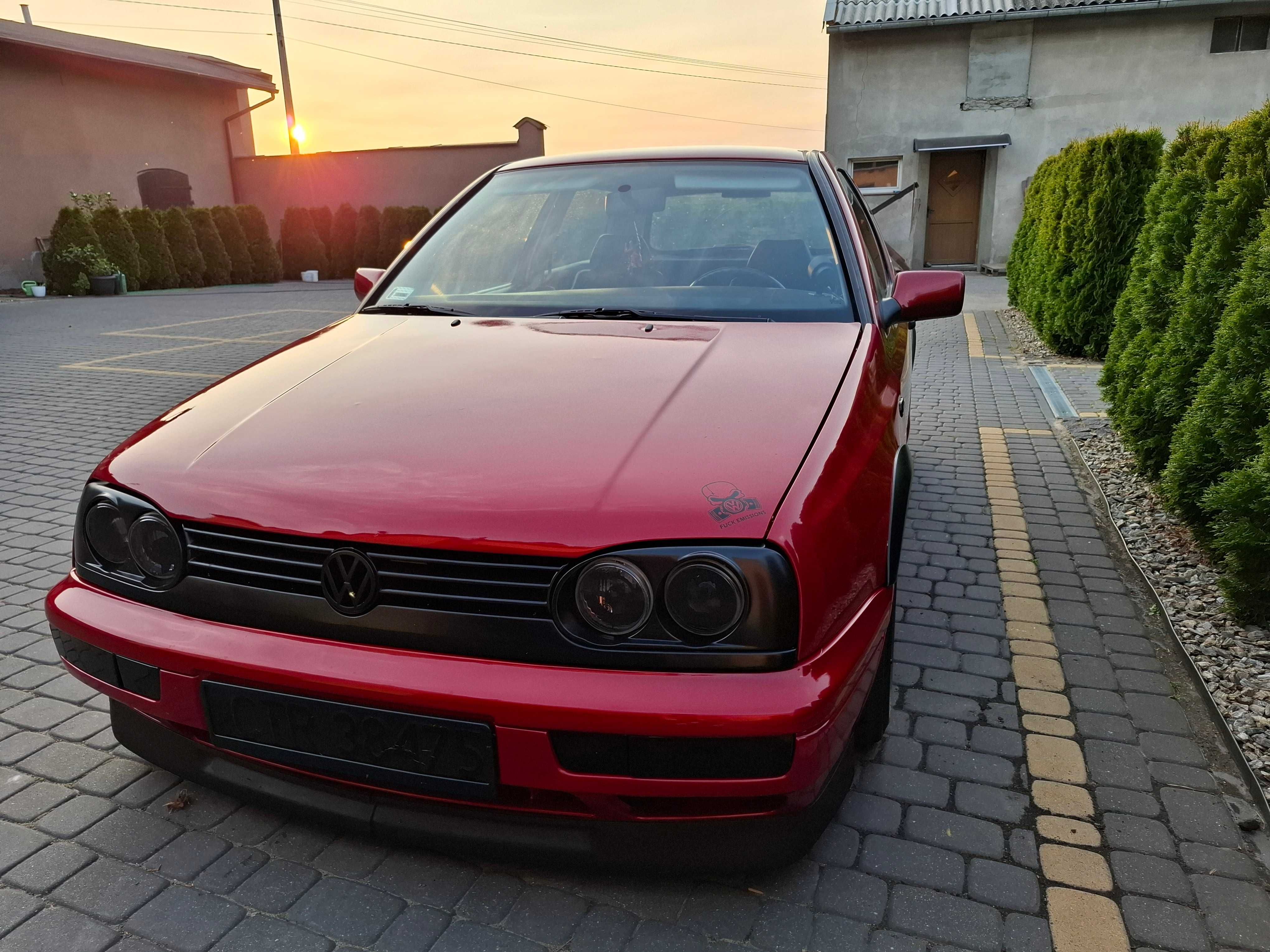 Golf MK3 VR5 swap s3 3d gwint 2.3  Recaro Nokia DSP skóra projektory