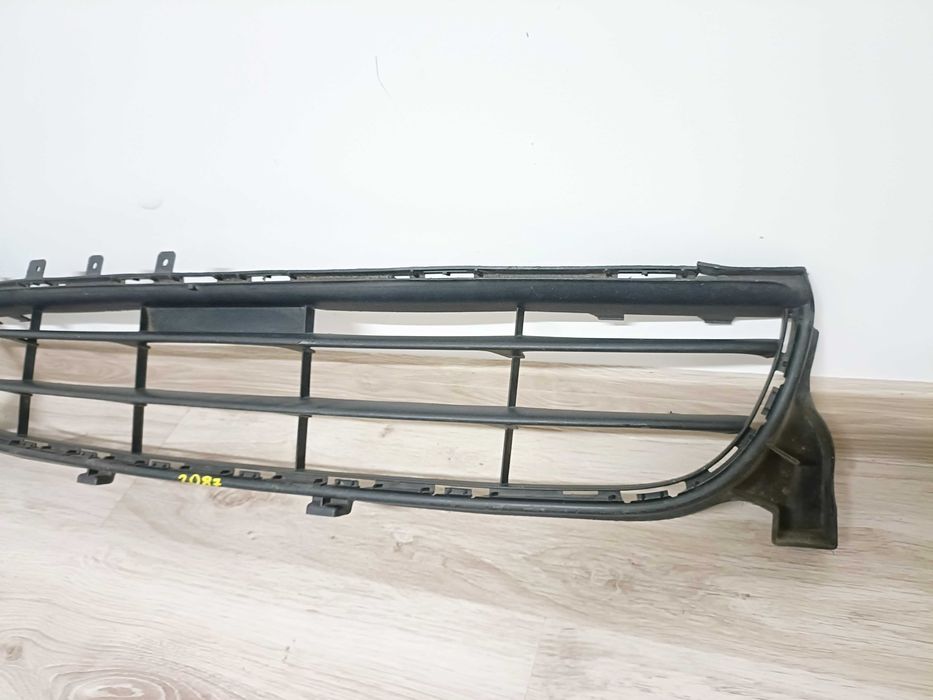 Porsche Panamera 970 Lift Środkowa kratka zderzaka