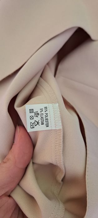 Sukienka blady róż rozmiar 44