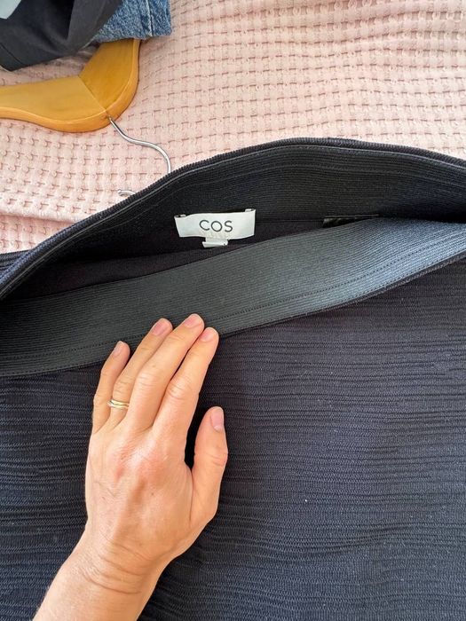 Saia COS size S muito bom