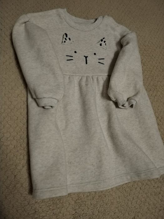 Тепла сукня для дівчинки