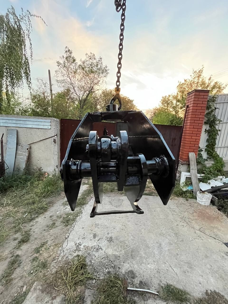 Продам  Запчасть эксковатора ЭO-3323-3332-ЕК-14-18