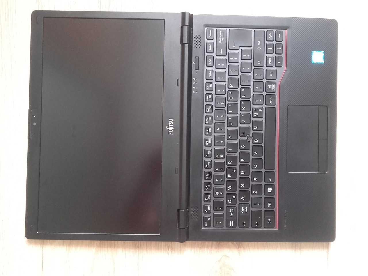 Laptop Fujitsu Lifebook E449, Core i3 8130U, 32GB, 256GB, FullHD, USBC