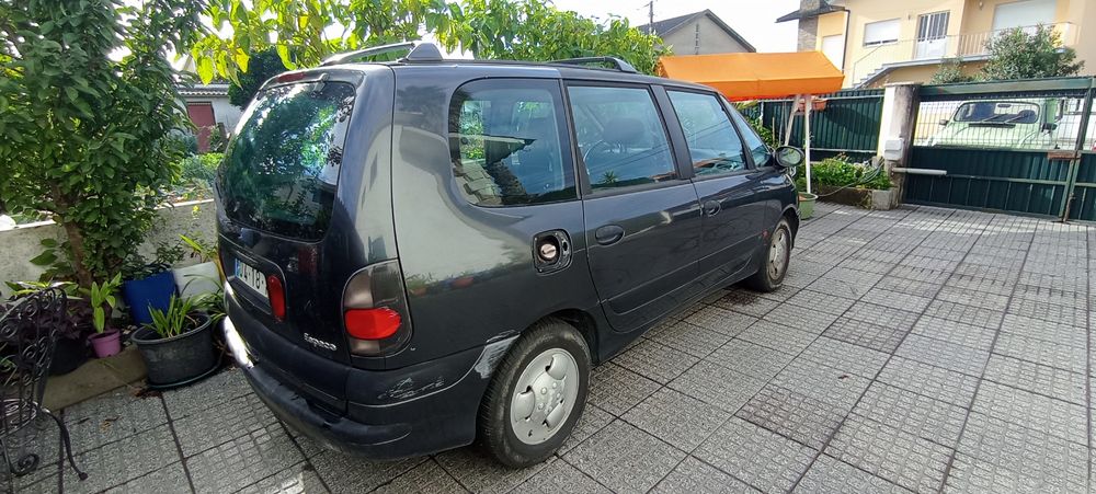 Renault Space 2.2 TDI !! Precisa Motor !!
