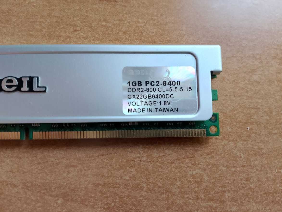 Geil Pamięć RAM 1GB DDR2