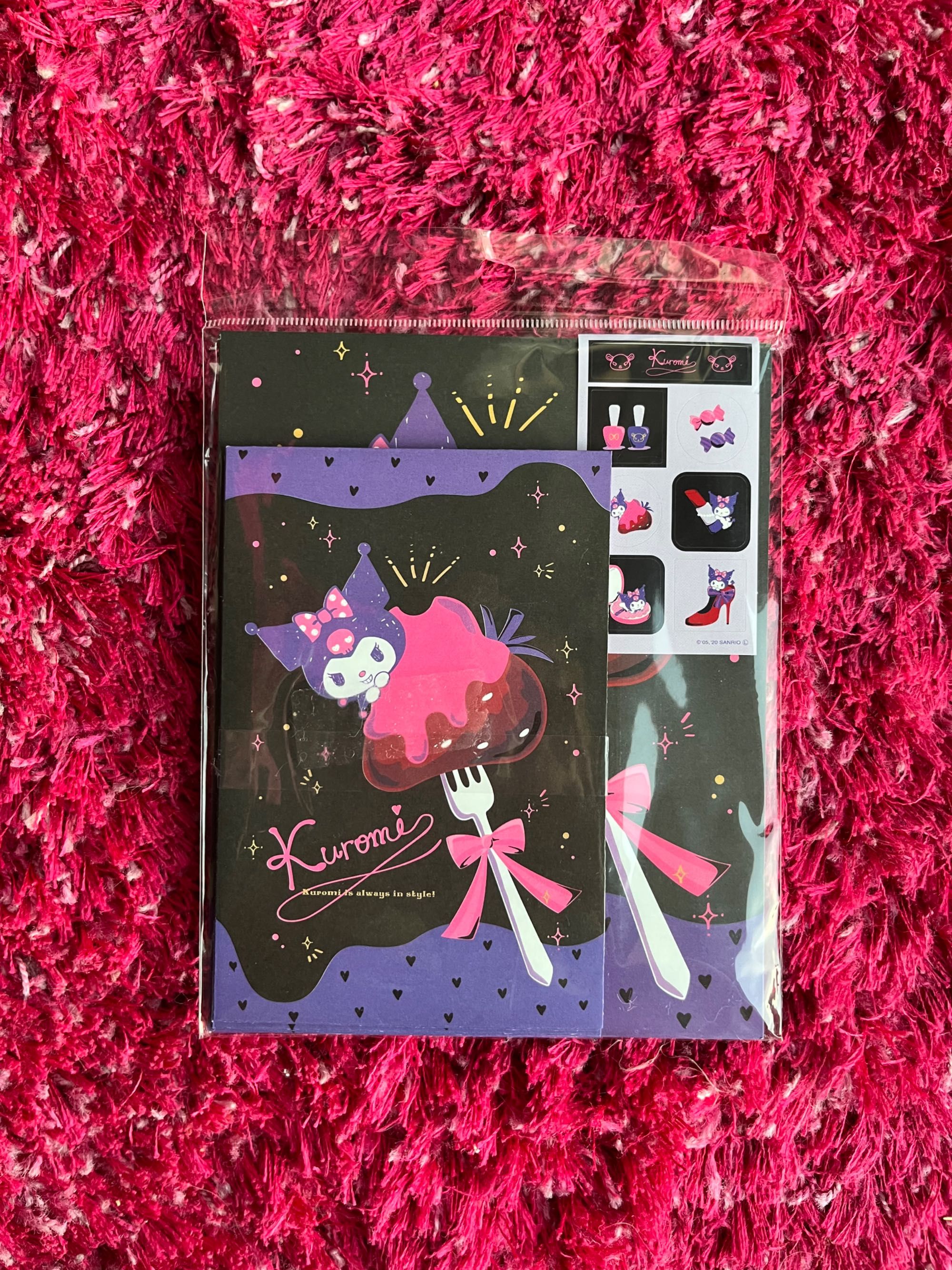 Zestaw papierniczy naklejki Sanrio Hello Kitty Kuromi