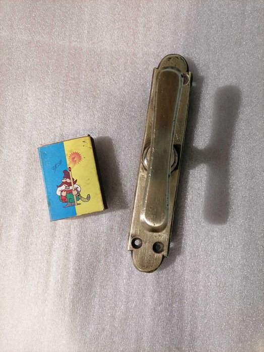 Віконні системи закривання.