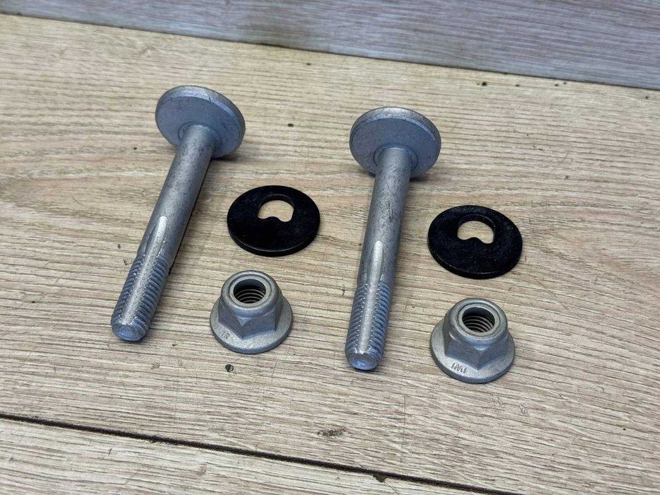 Розвальний болт Alfa Romeo 159 Розвальні болти Альфа Ромео Шайба Гайка