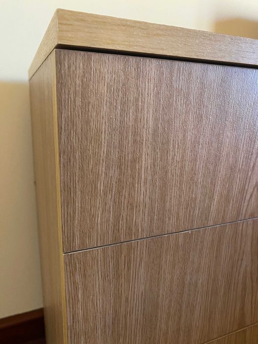 Mesinha de cabeceira