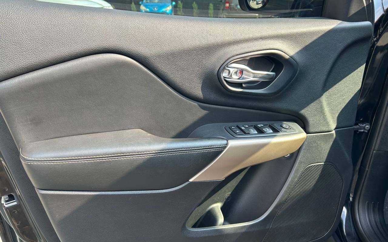 Jeep Cherokee 2016