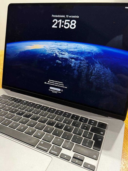 Apple MacBook Air M2/8GB/512/Mac OS Space Gray