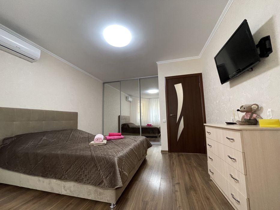 Сдаю квартиру Посуточно Почасово Жк София Софиевская Борщаговка