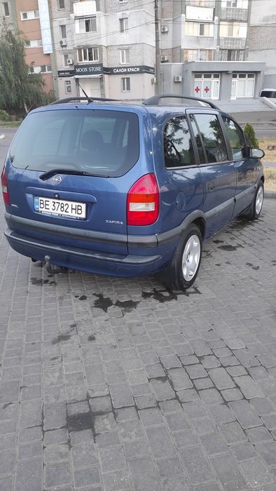 Опель Зафира а 2 дизель 2002