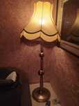Lampa stojąca abażur podstawa mosiądz