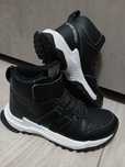 Кросівки демісезон New Balance.30-31 р.оригінал.Італія