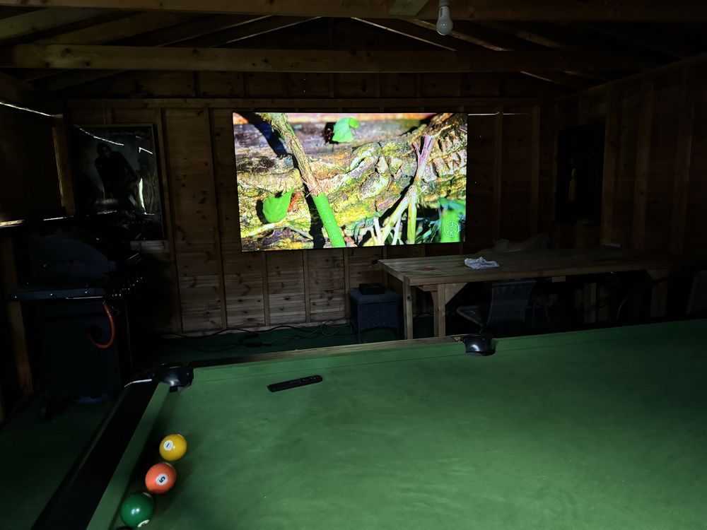 Projektor Formovie R1 Nano UST krotki rzut