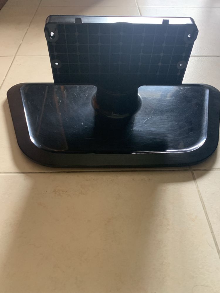 Base LG modelo 32LN540