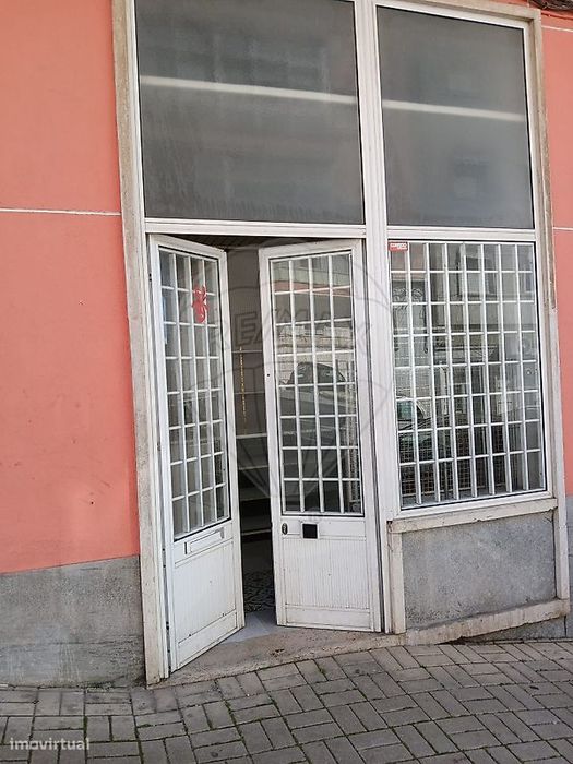 Loja  para arrendamento