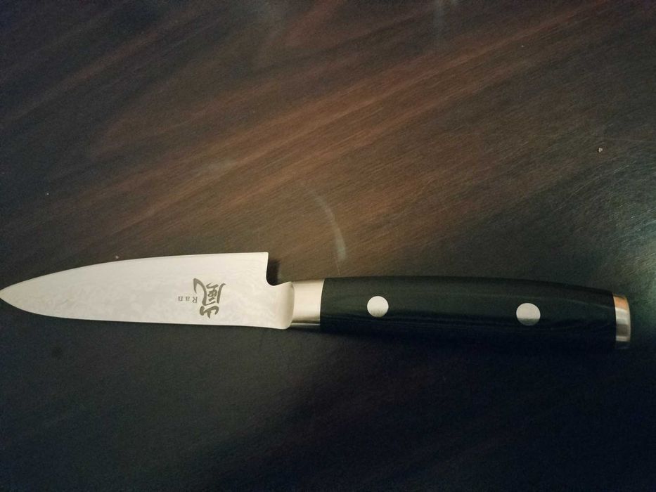 Японський ніж Yaxell Ran, 69 шарів