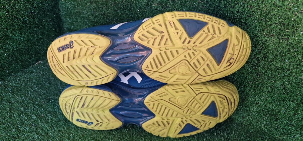 Волейбольні кросовки asics gel solution speed 3