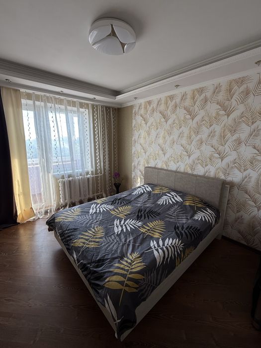 Квартира подобово в центрі міста з євроремонтом