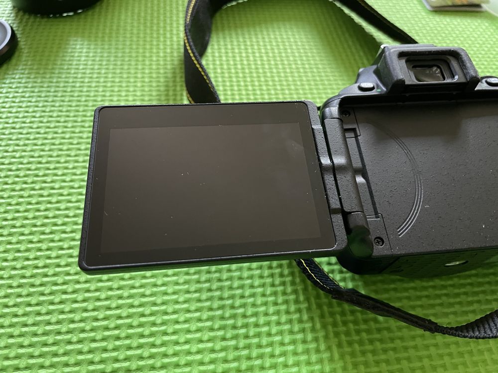 Nikon D5600 Przebieg 890 klatek Stan jak Nowy Zestaw