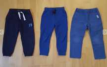 3 Pary spodni dla dzieci rozmiar 98 : 2 MAYORAL + 1 RESERWED