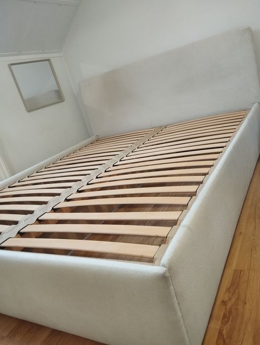 Łóżko tapicerowane 160x200