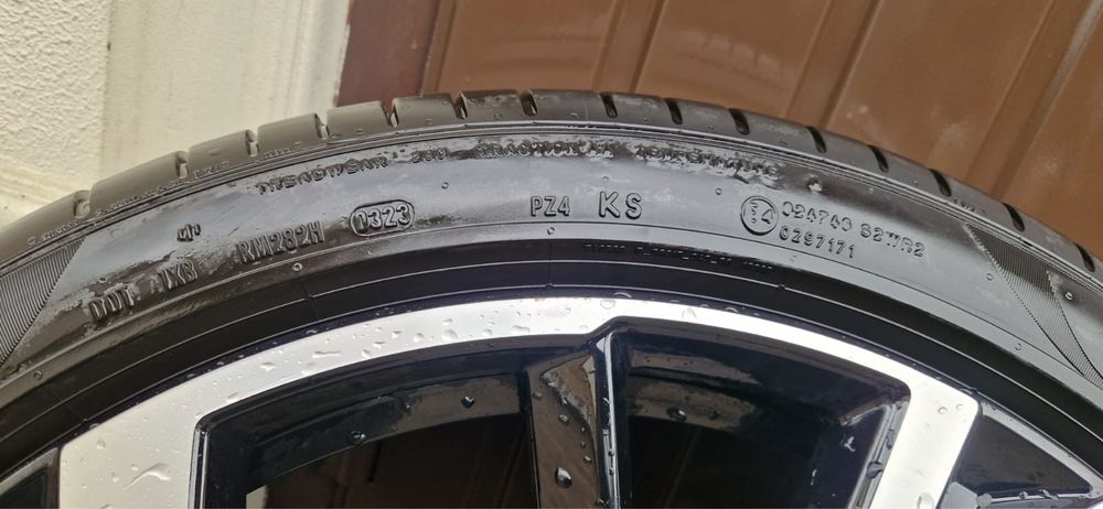 R21"Колеса в зборі volvo хс60 Оригінал Німеччина P zero (літня резина)