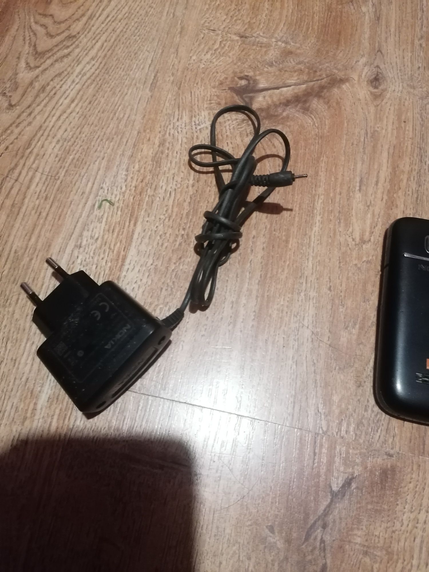 Telefon Nokia 2730c-1