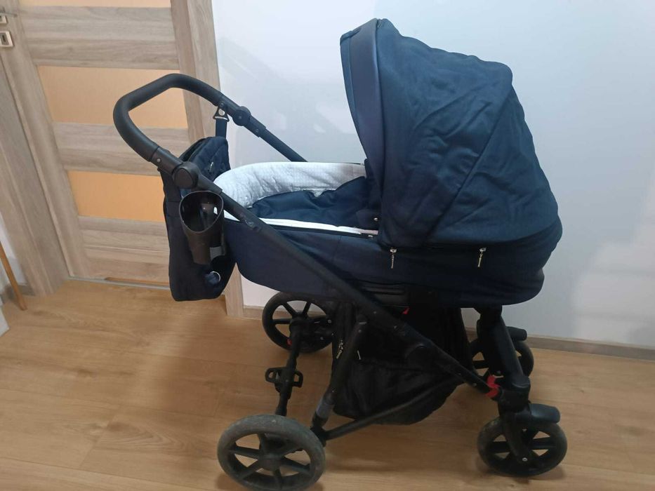 Wózek Camarello Ollio 4 w kolorze granatowym 2 w 1