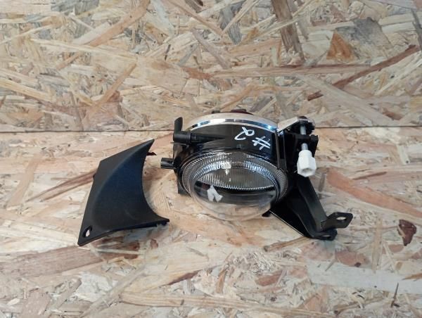 Farol nevoeiro frente direito BMW 5 (E60)