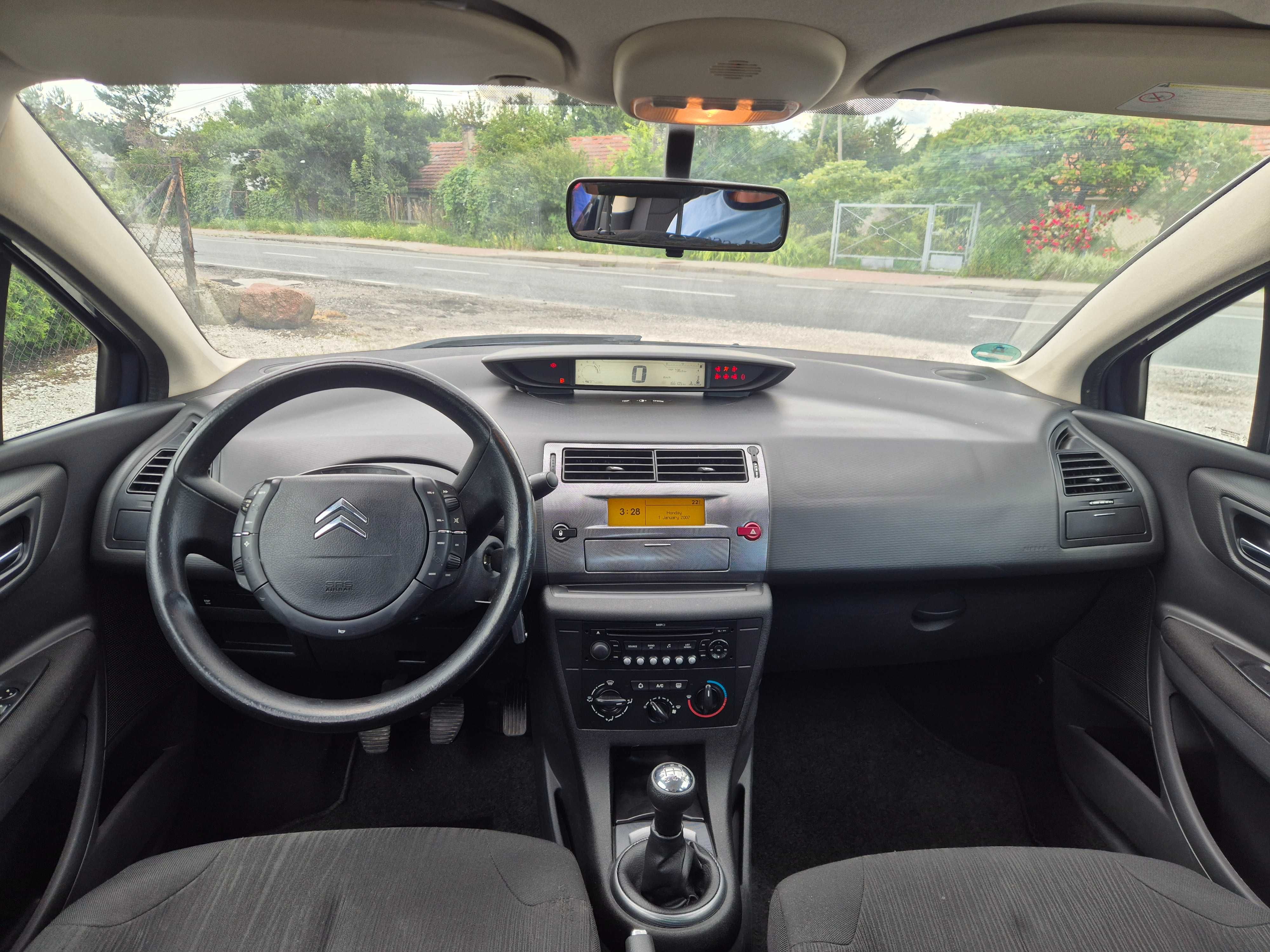 CITROEN C4 1.4 16 V Stan Bdb Klima Alu ładne opony Serwis 2 klucze