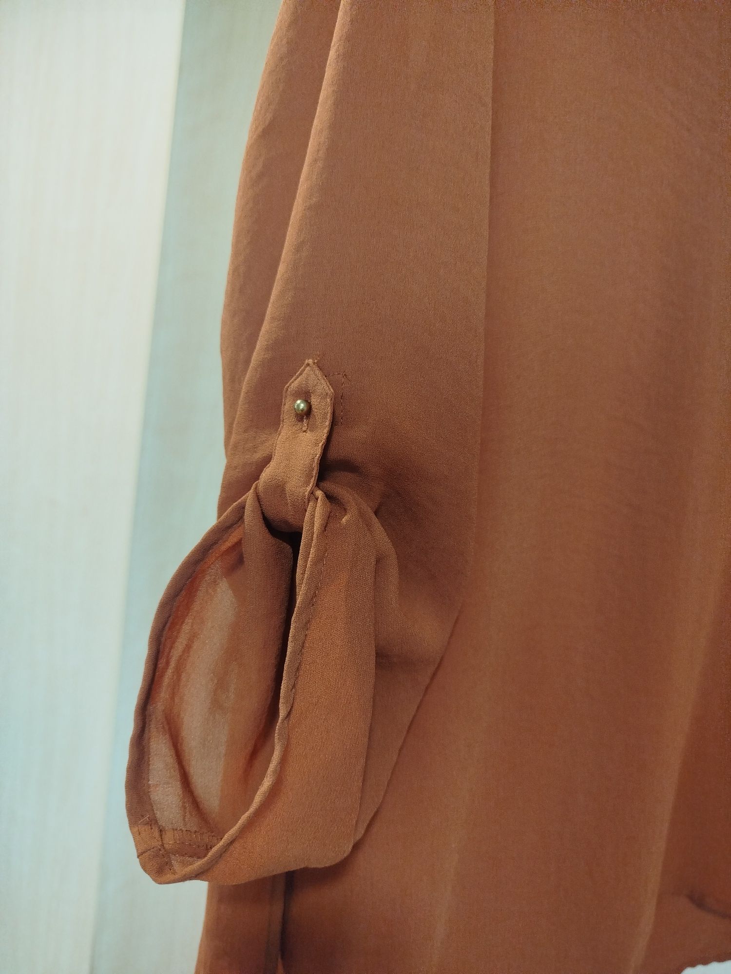 Blusa lisa comprida