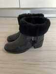 Botas Geox em preto, tam. 38