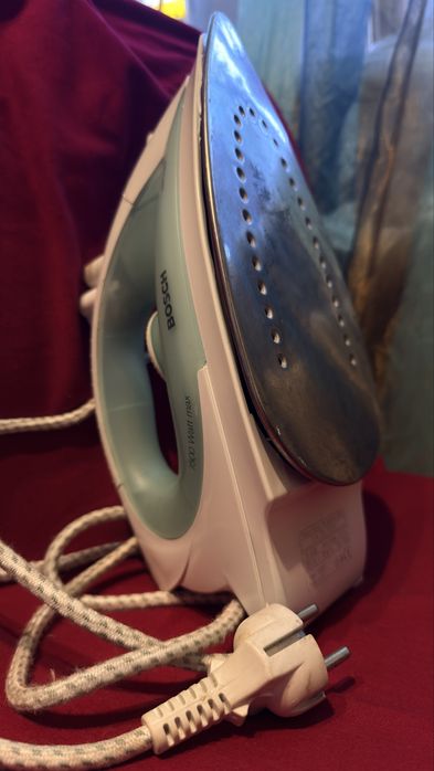 Продам праску,утюг Bosch