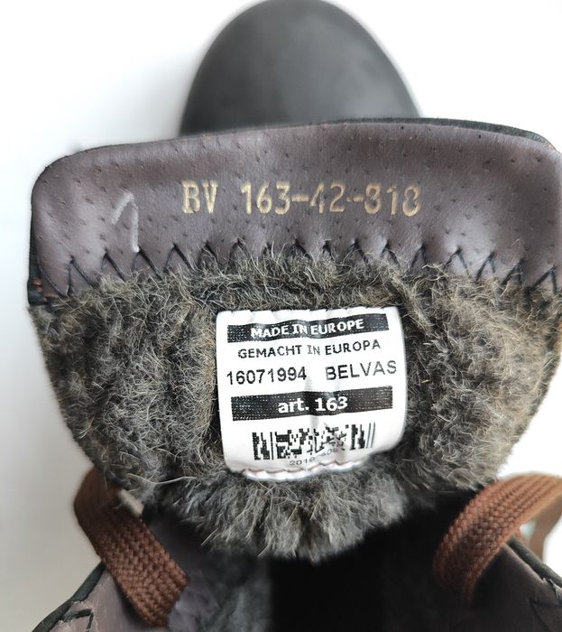 Продам мужские зимние ботинки