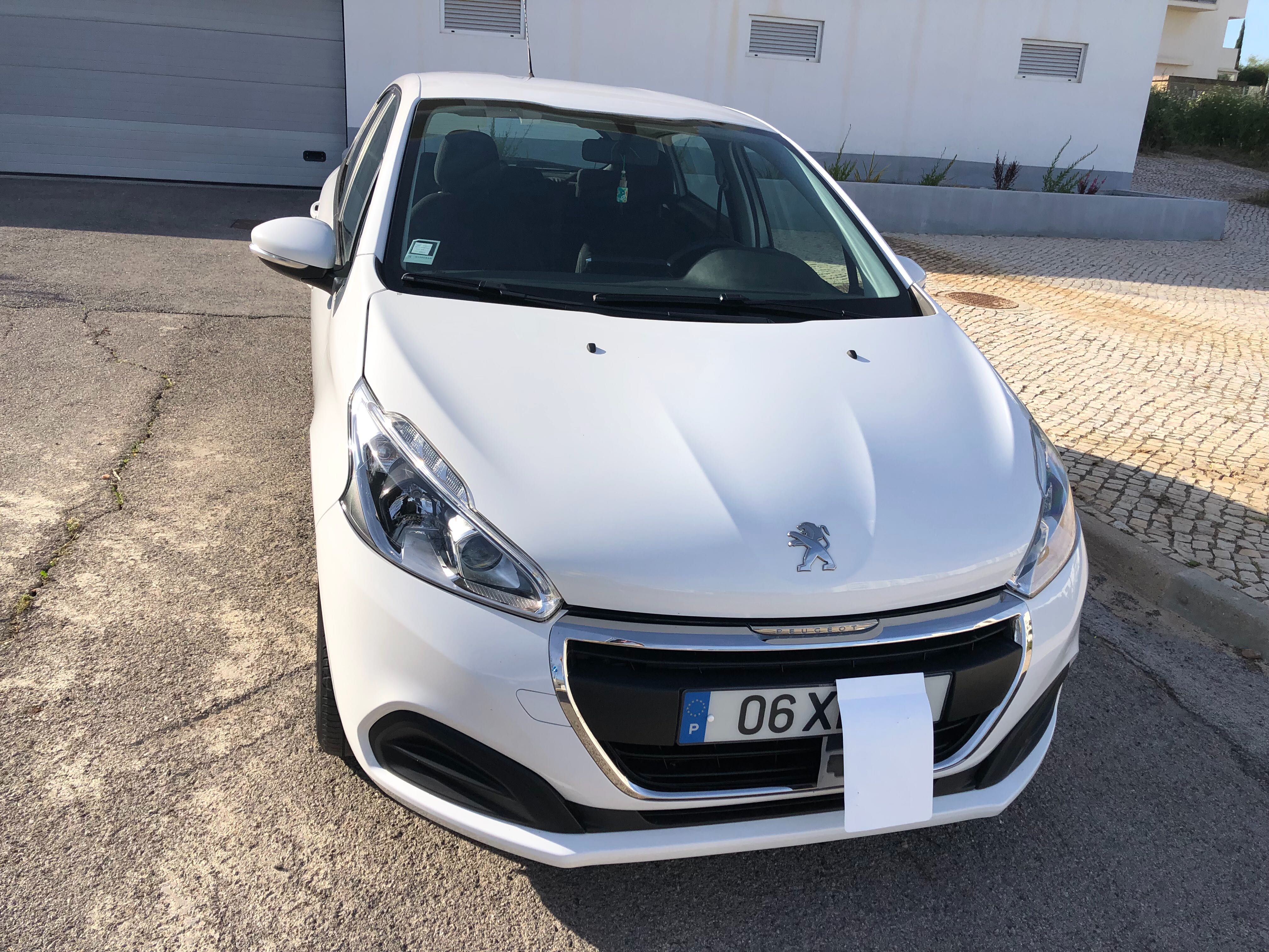 Peugeot 208 1.5 HDI