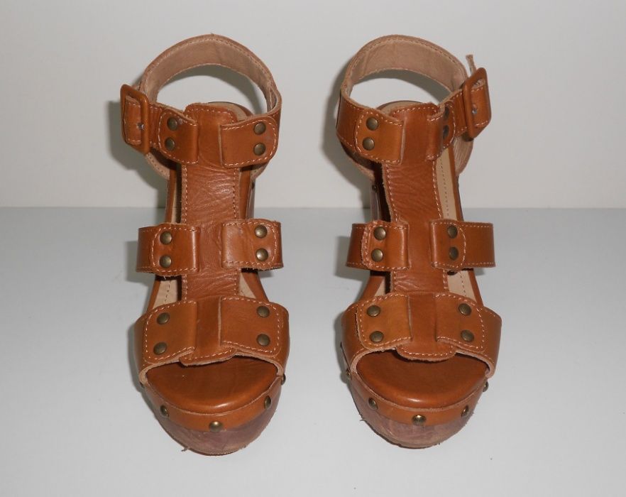 Sandálias Cubanas camel tamanho 36 - artigo novo de loja