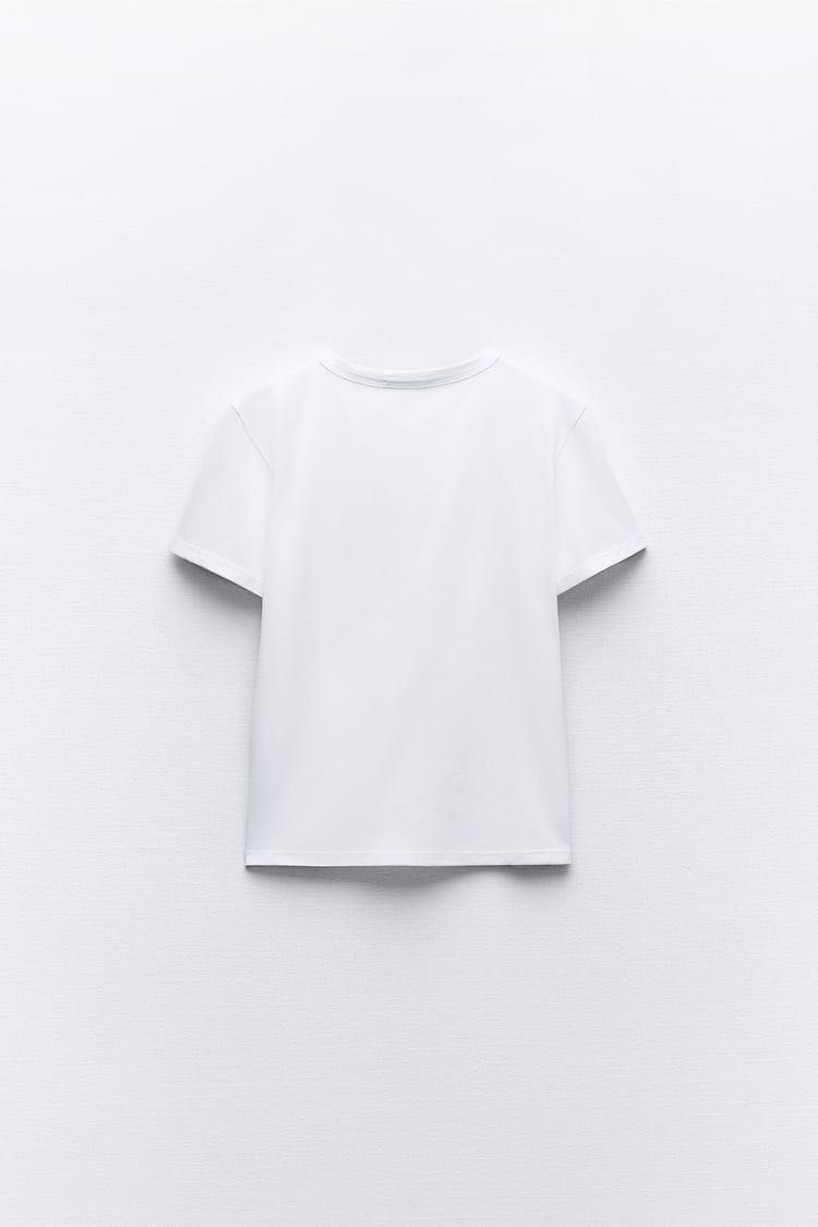 Стильна футболка Zara