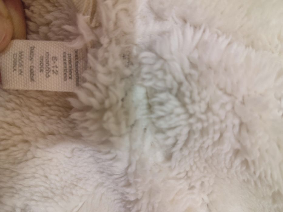 Курточка для дівчинки.