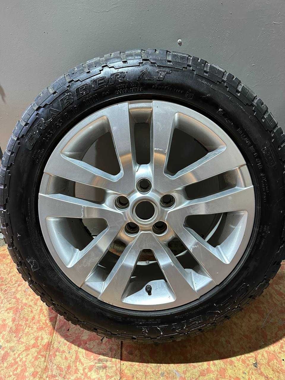 Торг! Шини з дисками на Land Rover Discovery 255/55/19