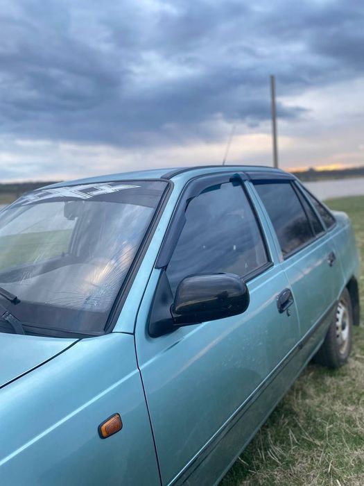 Авто Daewoo Nexia