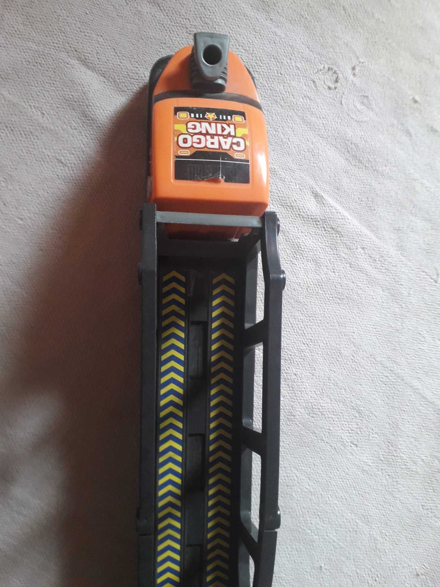 CAMIÃO de brincar/ transportador