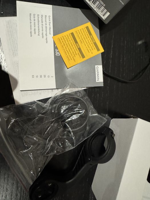 Garmin edge 530 com capa, caixa e acessorios fixação