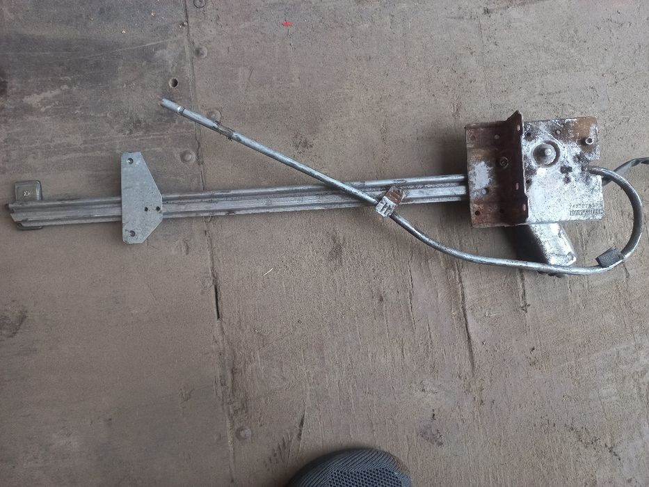 Запчастини Рено Магнум