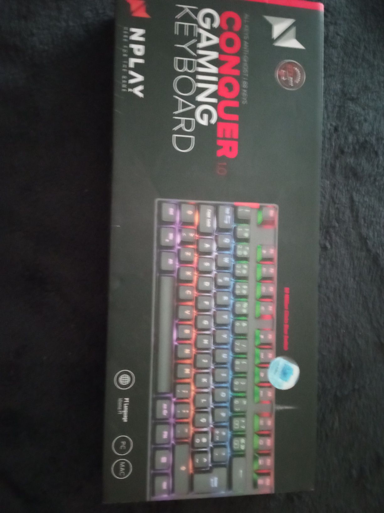 Teclado Mecánico RGB NOVO.