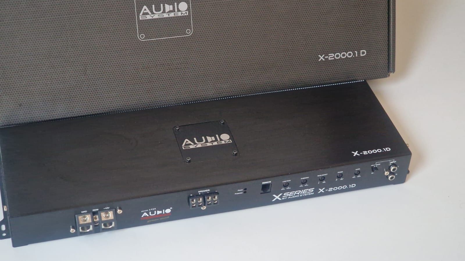 X-2000.1D Wzmaczniacz Audio SYSTEM