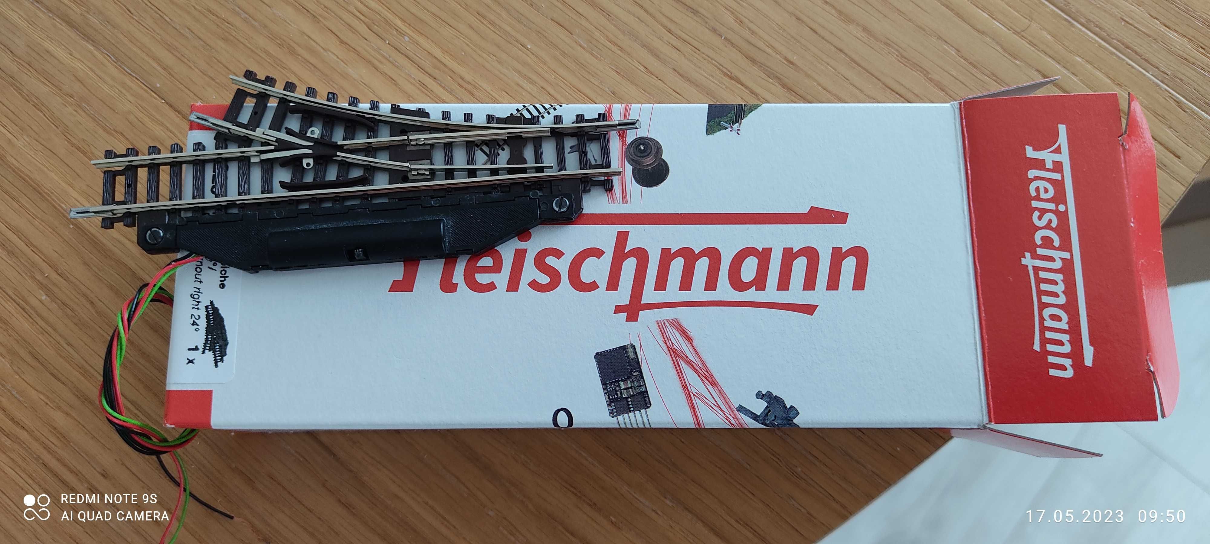 Fleischmann, rozjazd 24 st. prawy, ręczny, skala N,